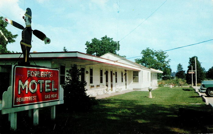 Forlers Motel - Old Postcard (newer photo)